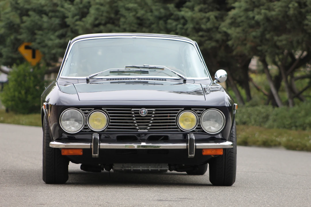 1972 Alfa Romeo 2000 GT Veloce - Image 14 of 31