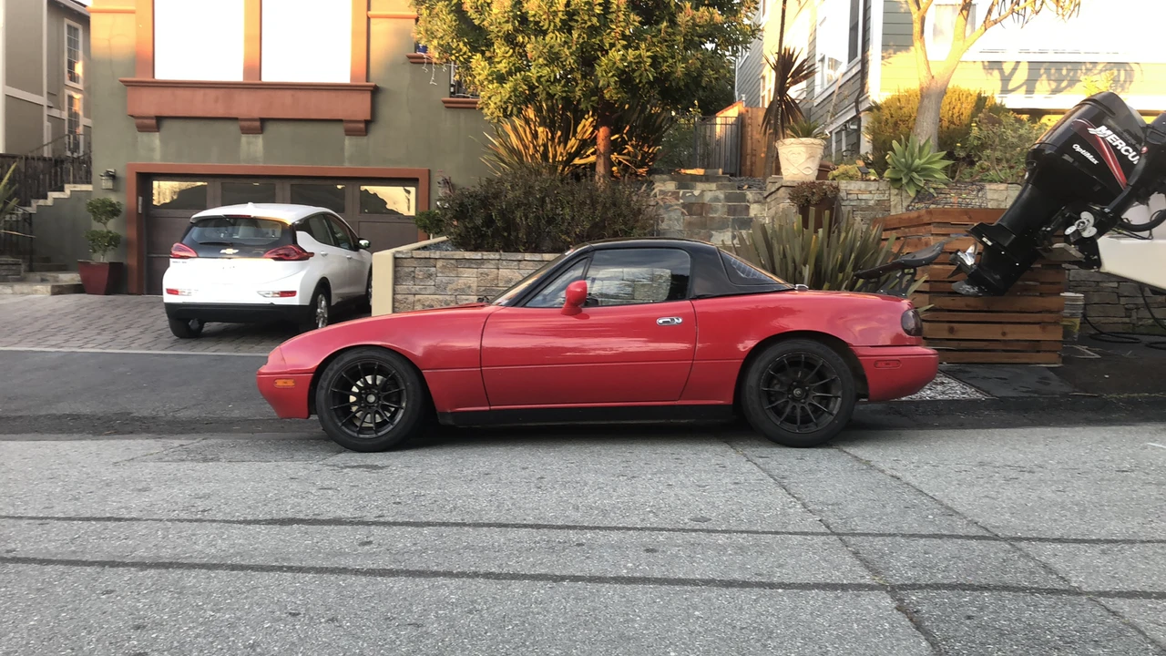 1995 Mazda NA MX-5 Miata - Image 10 of 31