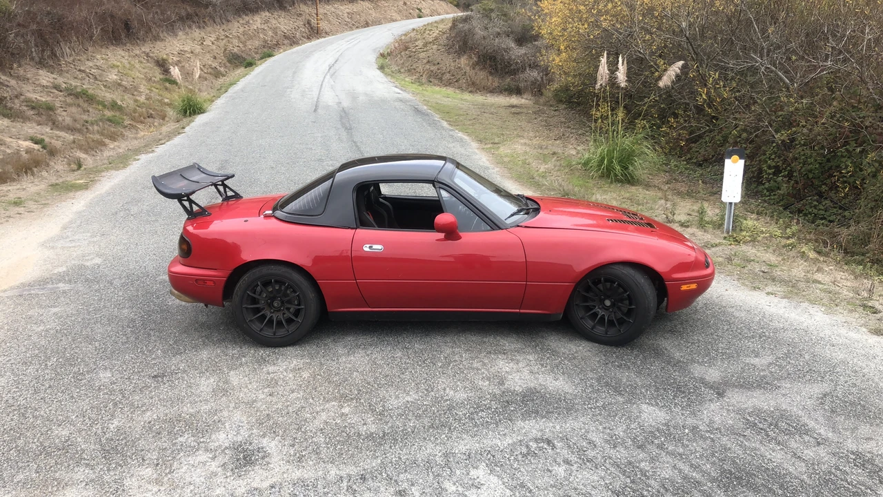 1995 Mazda NA MX-5 Miata - Image 26 of 31