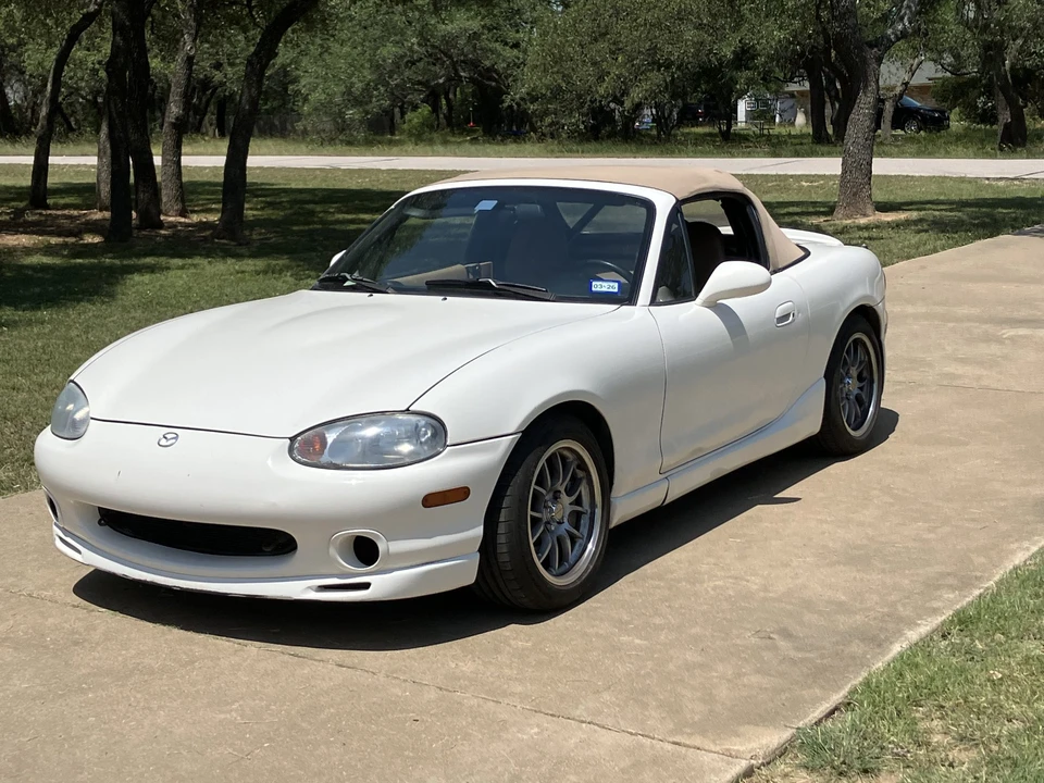 1999 Mazda NB MX-5 Miata - Image 3 of 31