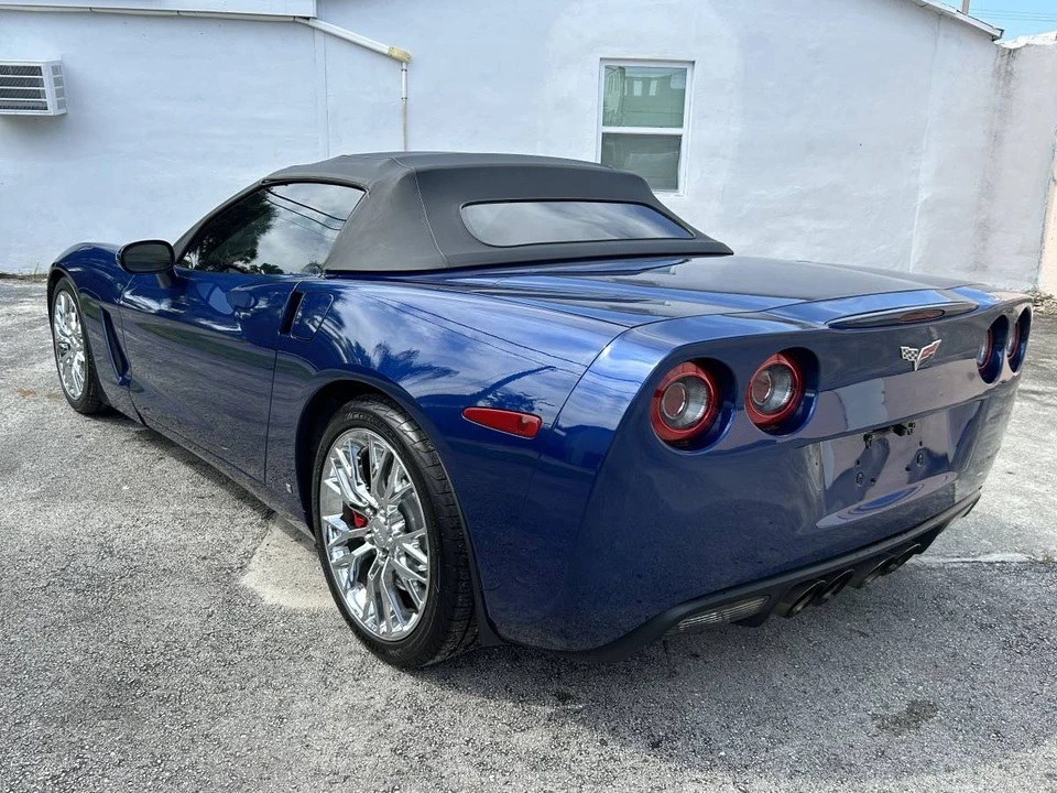 2007 Chevrolet Corvette C6 - Image 7 of 17