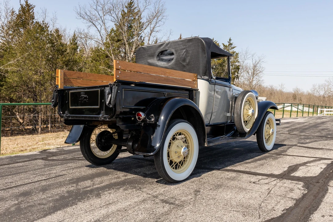 1930 Ford Model A Pickup & Model AA - Image 10 of 31