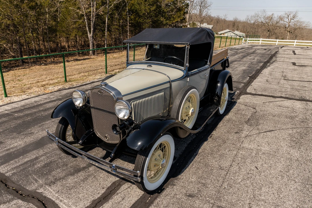 1930 Ford Model A Pickup & Model AA - Image 2 of 31