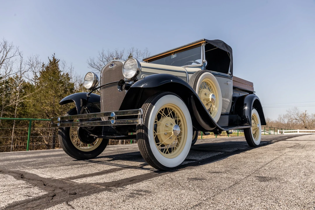 1930 Ford Model A Pickup & Model AA - Image 4 of 31