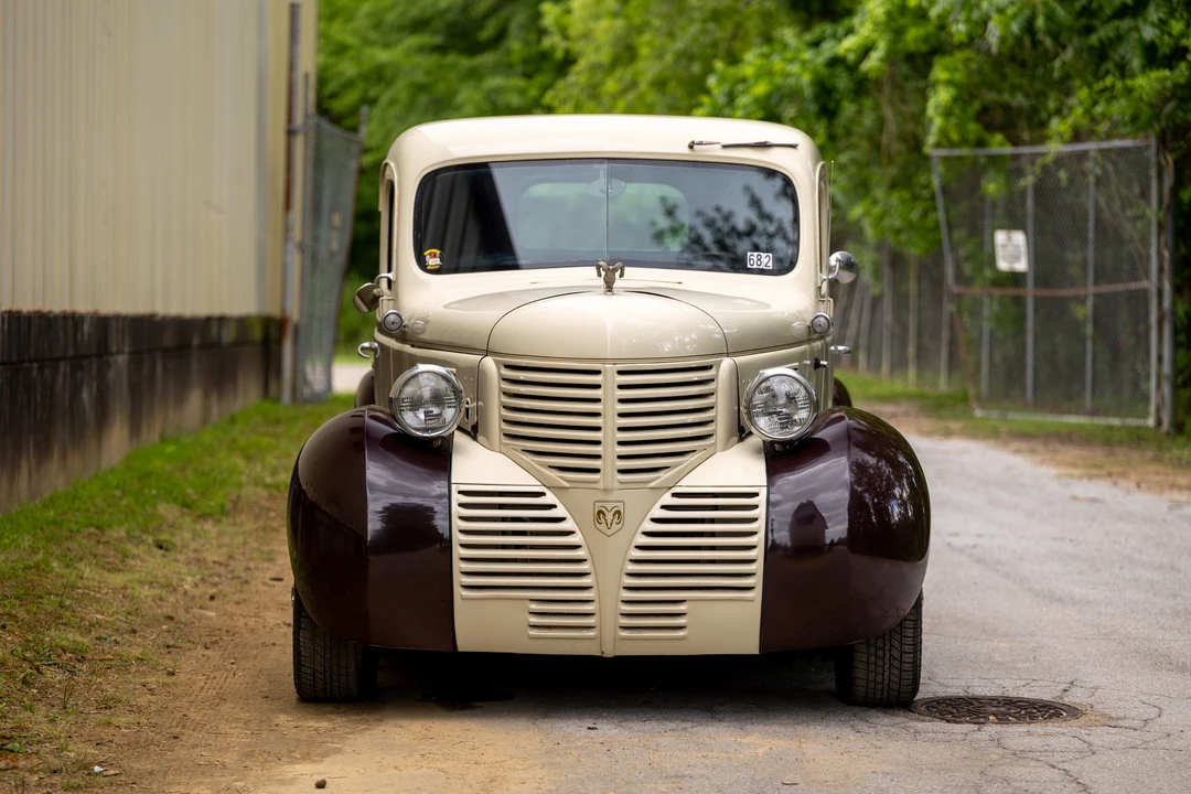 1939 Dodge T/V/W Series - Image 11 of 31