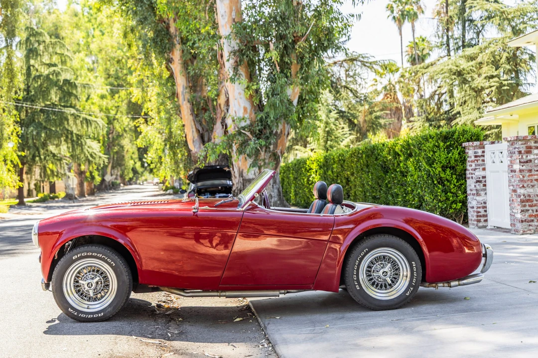 1953 Austin-Healey 100 - Image 3 of 31