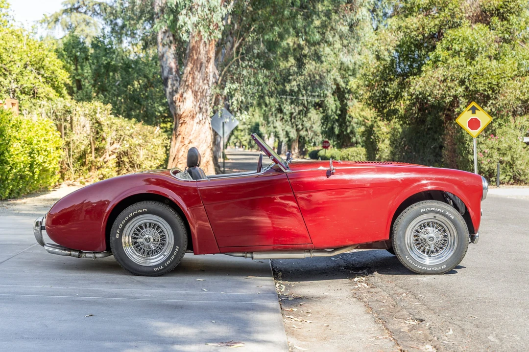 1953 Austin-Healey 100 - Image 10 of 31