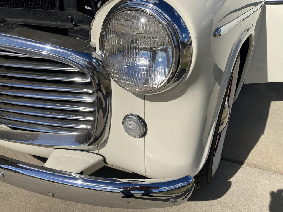 1953 Hillman - Image 10 of 31