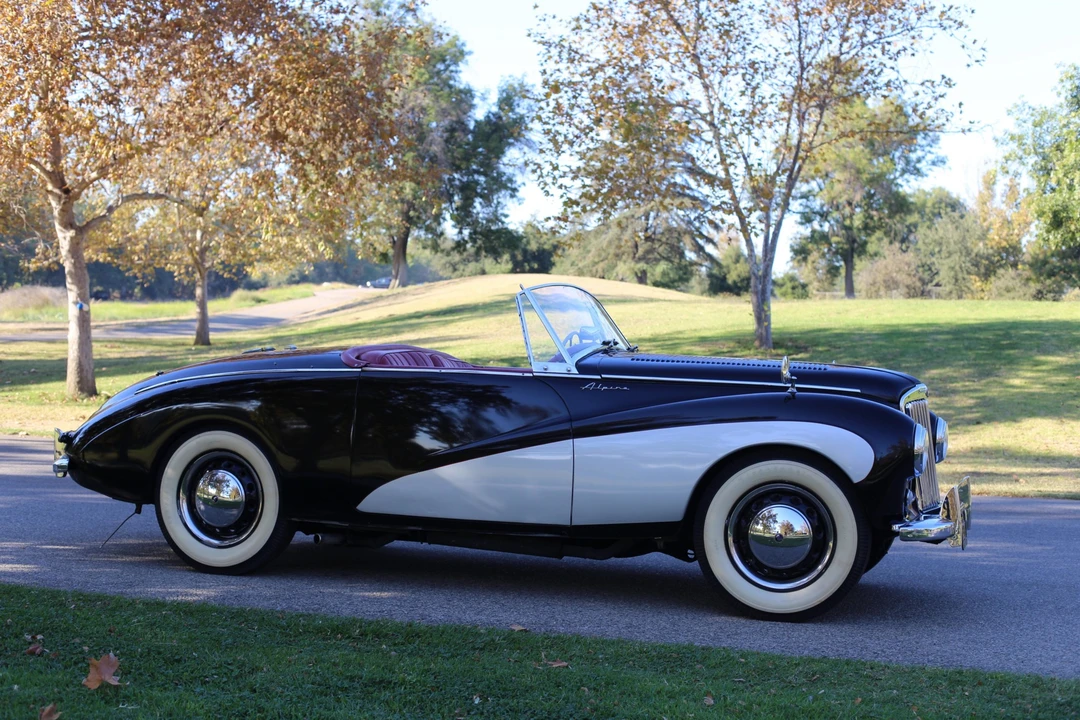 1953 Sunbeam Alpine - Image 10 of 31