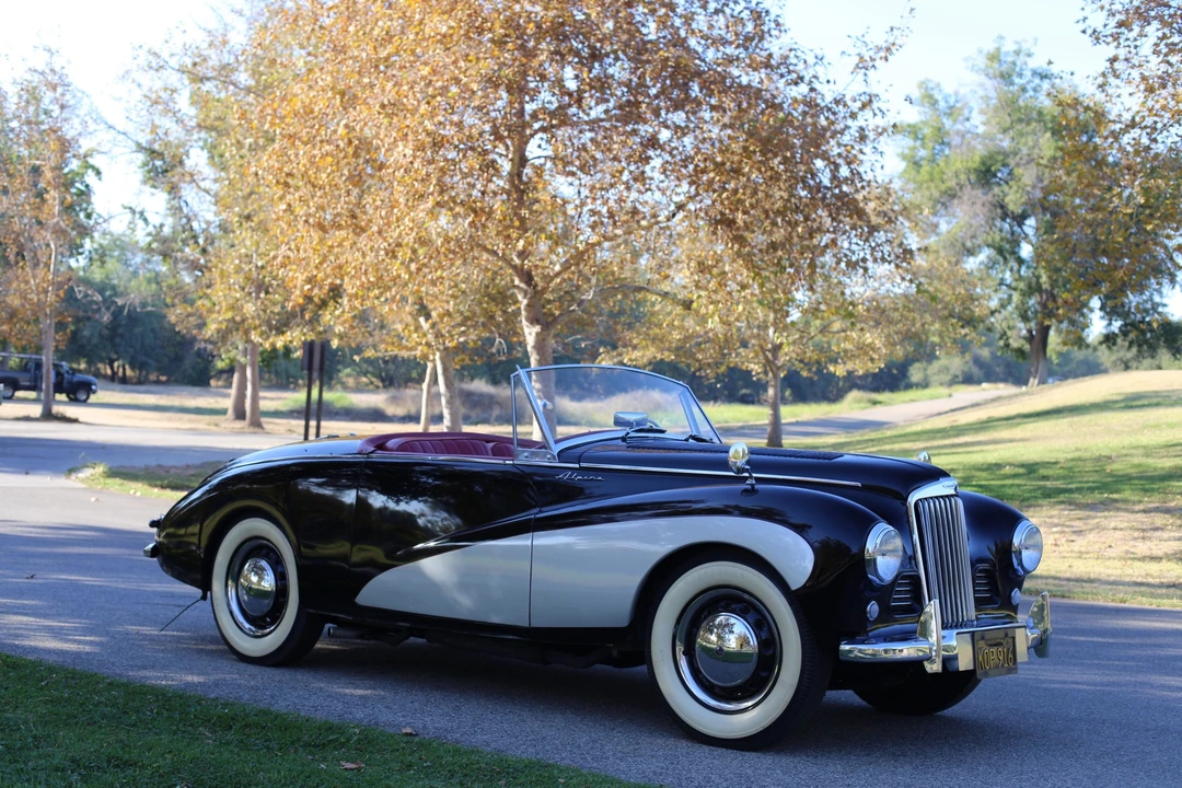 1953 Sunbeam Alpine - Image 11 of 31