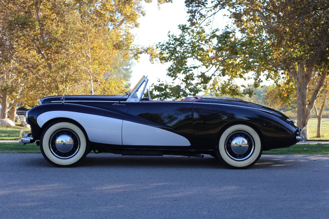 1953 Sunbeam Alpine - Image 4 of 31