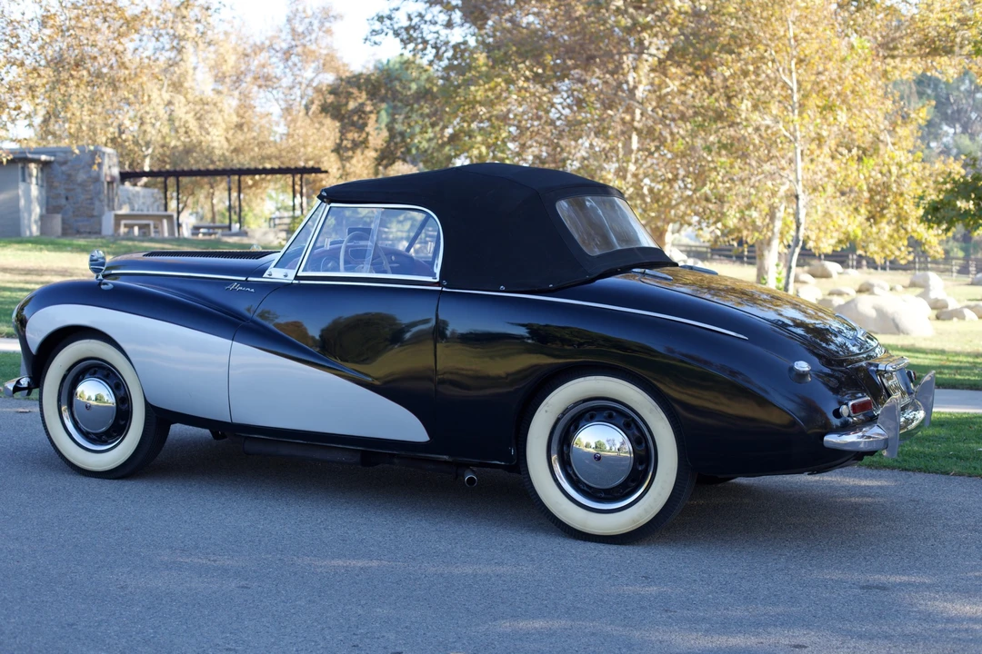 1953 Sunbeam Alpine - Image 18 of 31