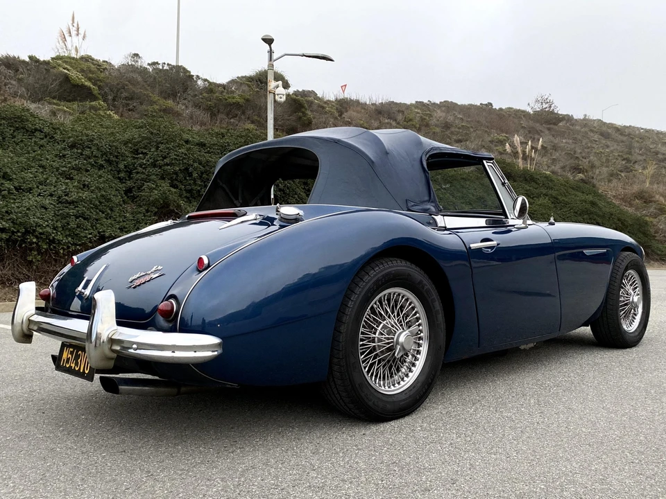 1963 Austin-Healey 3000 Mark II - Image 18 of 31