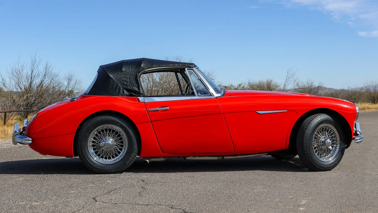 1963 Austin-Healey 3000 Mark II - Image 10 of 31