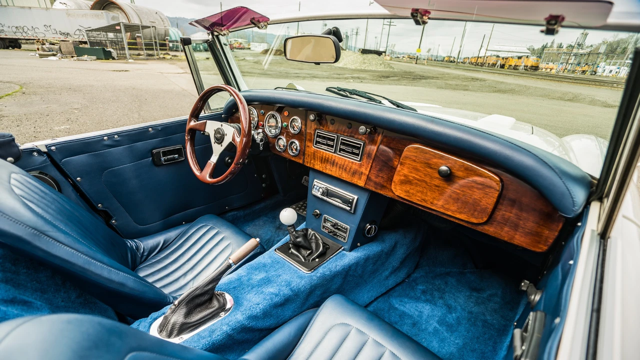 1963 Austin-Healey 3000 Mark II - Image 30 of 31