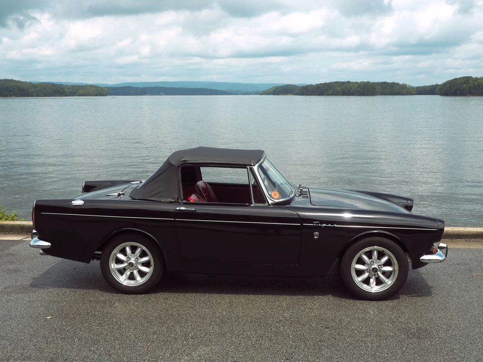 1965 Sunbeam Alpine - Image 4 of 31