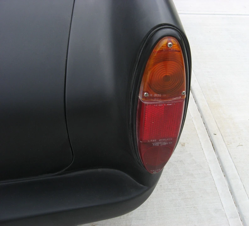 1965 Sunbeam Alpine Series V - Image 14 of 31