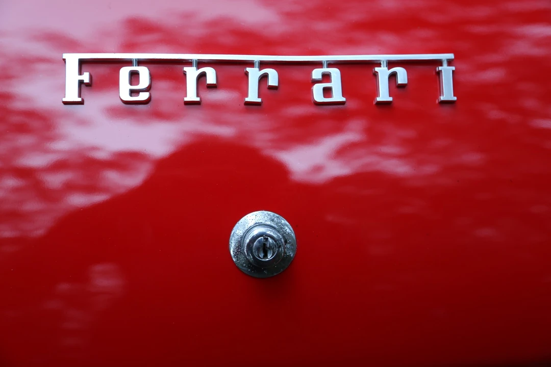 1967 Ferrari 330 GT 2+2 - Image 25 of 31