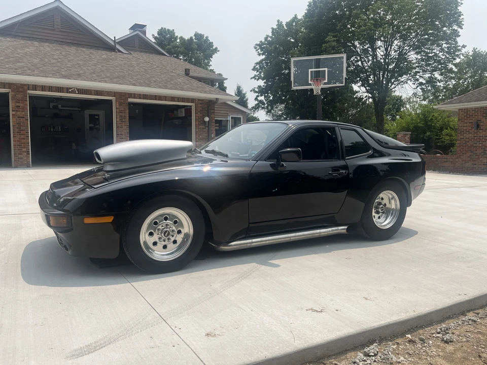 1985 Porsche 944 - Image 9 of 31