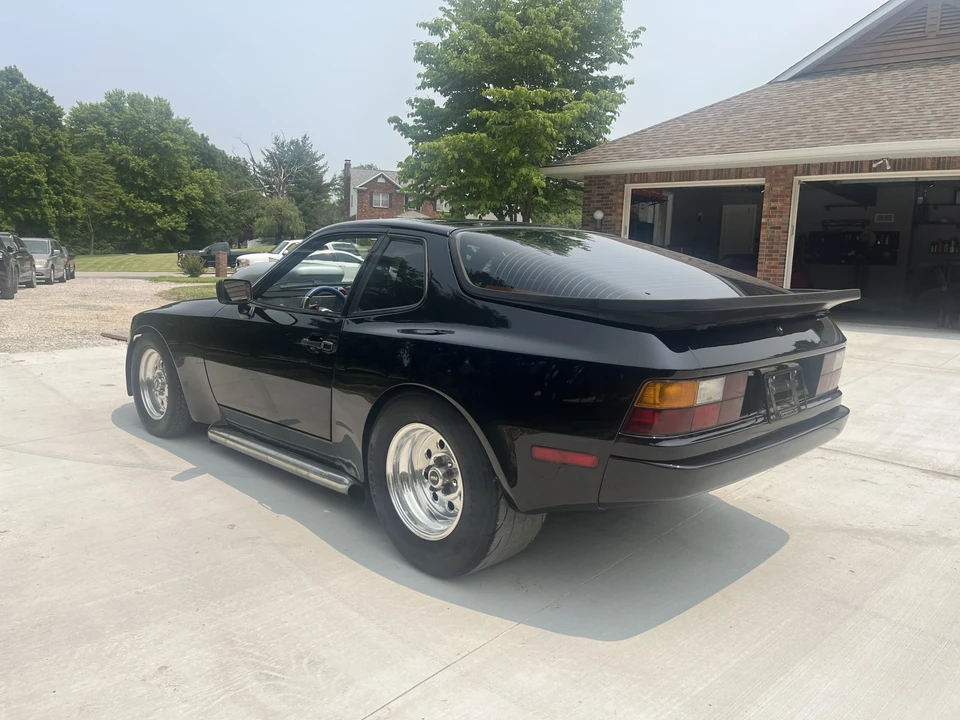 1985 Porsche 944 - Image 12 of 31