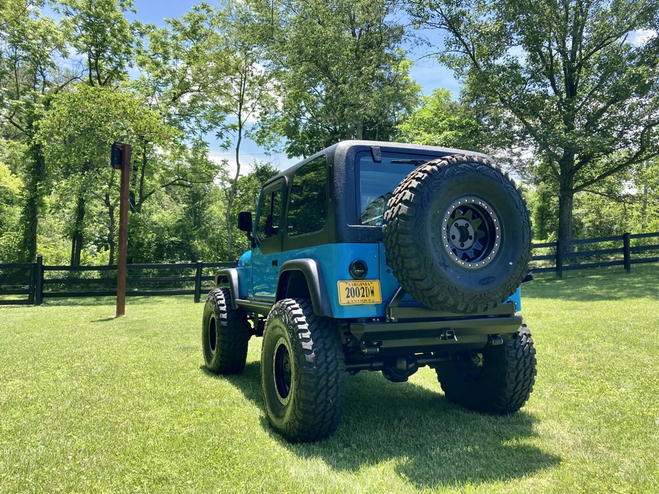 1991 Jeep YJ Wrangler - Image 6 of 31