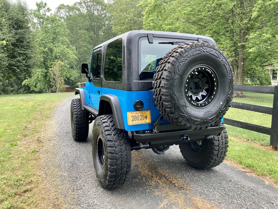 1991 Jeep YJ Wrangler - Image 19 of 31