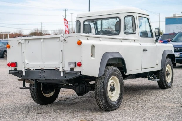 1991 Land Rover Defender 110 - Image 2 of 7