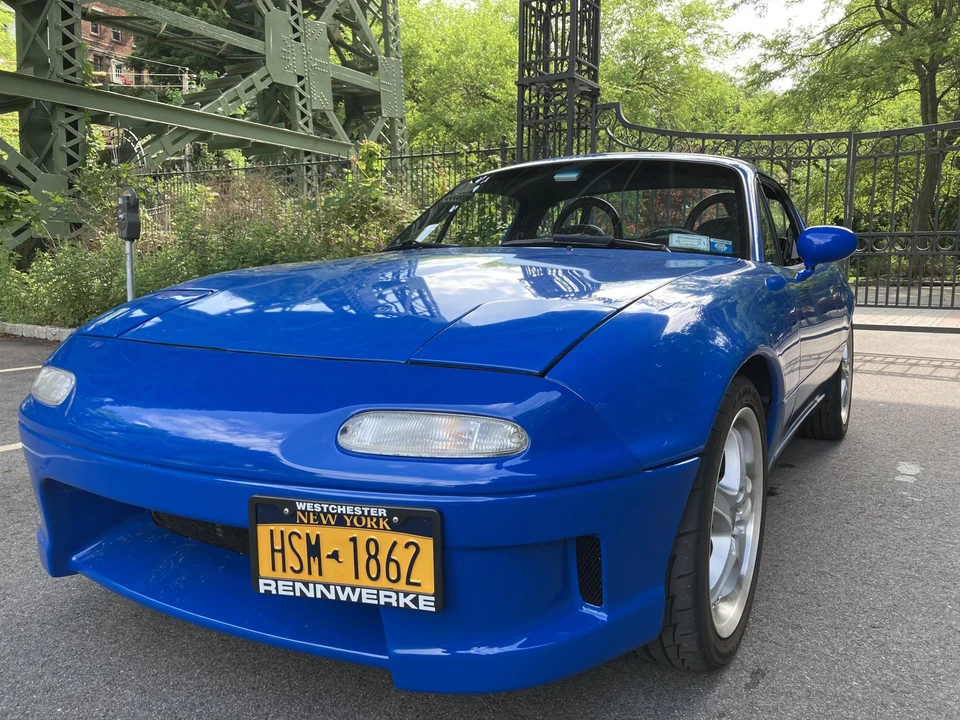 1991 Mazda NA MX-5 Miata - Image 2 of 31