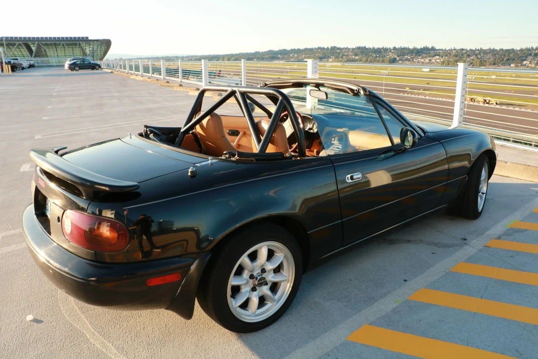 1992 Mazda NA MX-5 Miata - Image 9 of 31