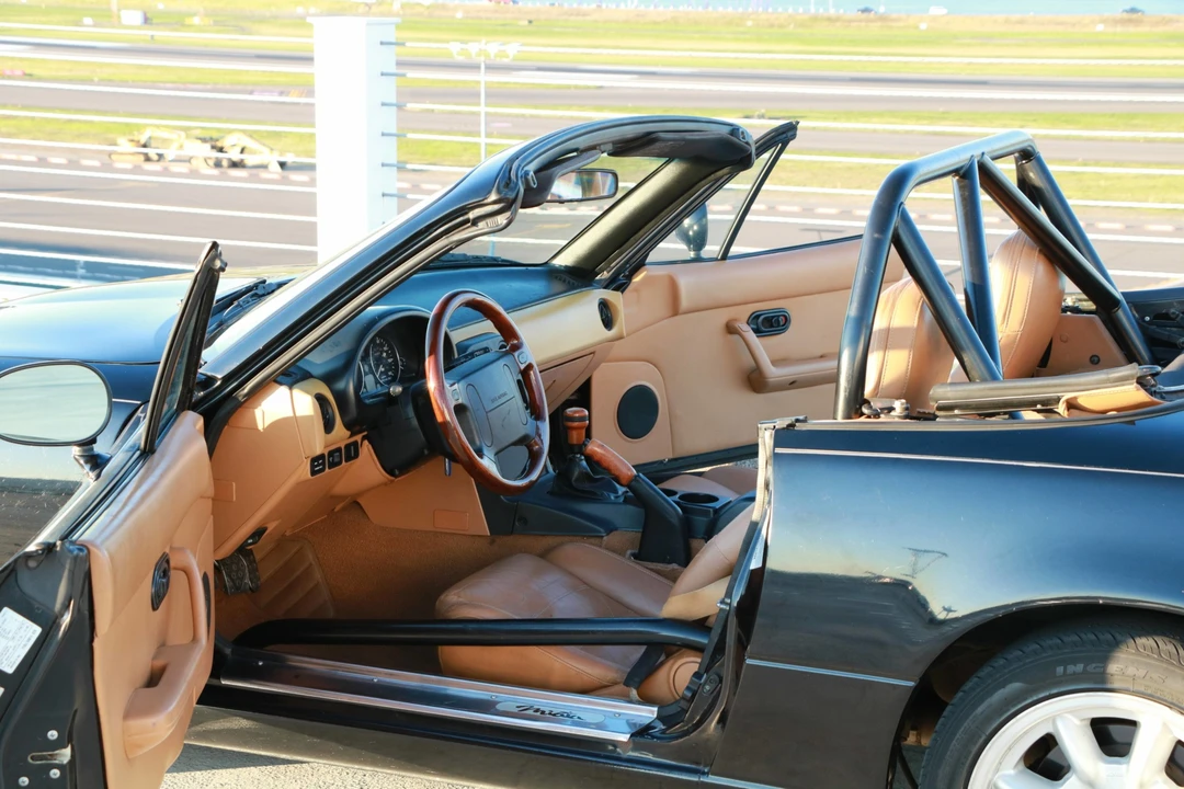1992 Mazda NA MX-5 Miata - Image 26 of 31