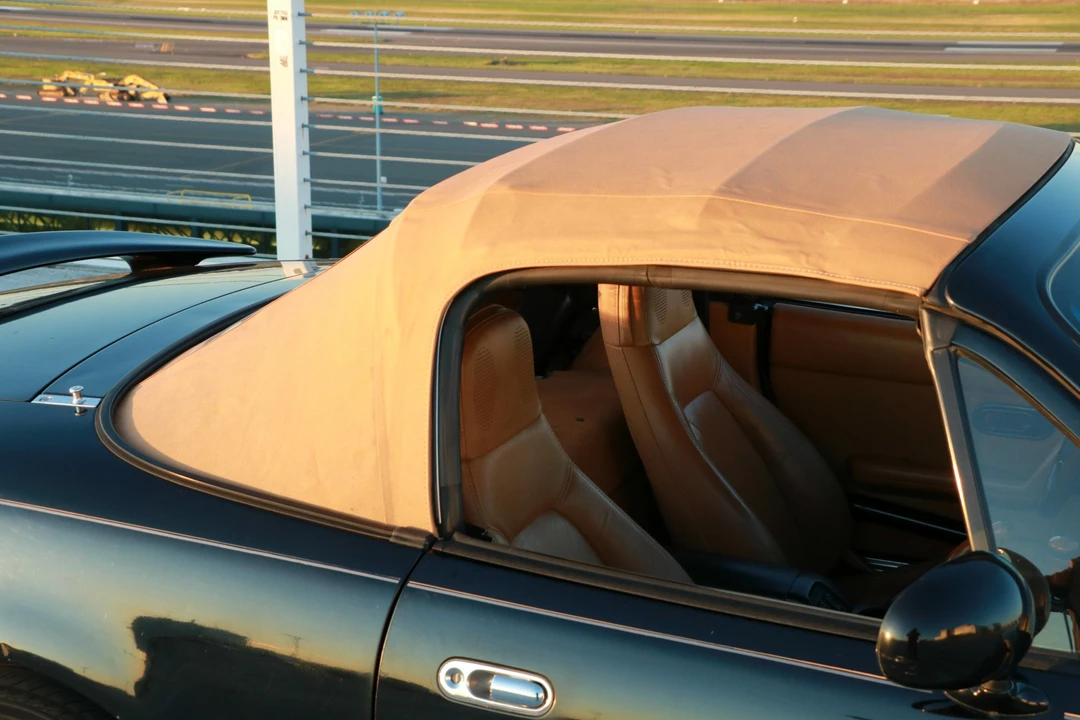 1992 Mazda NA MX-5 Miata - Image 25 of 31