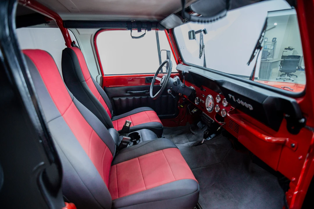 1995 Jeep YJ Wrangler - Image 30 of 31
