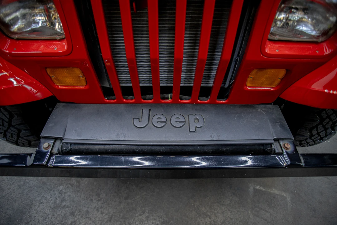 1995 Jeep YJ Wrangler - Image 16 of 31