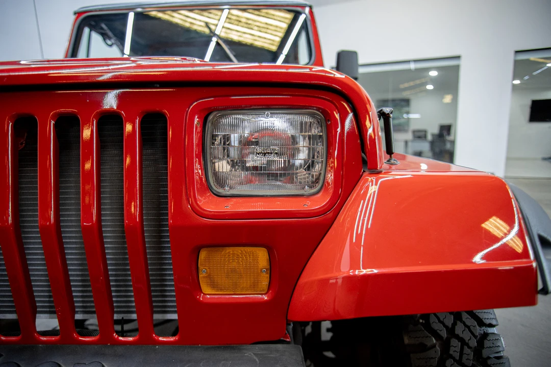 1995 Jeep YJ Wrangler - Image 11 of 31