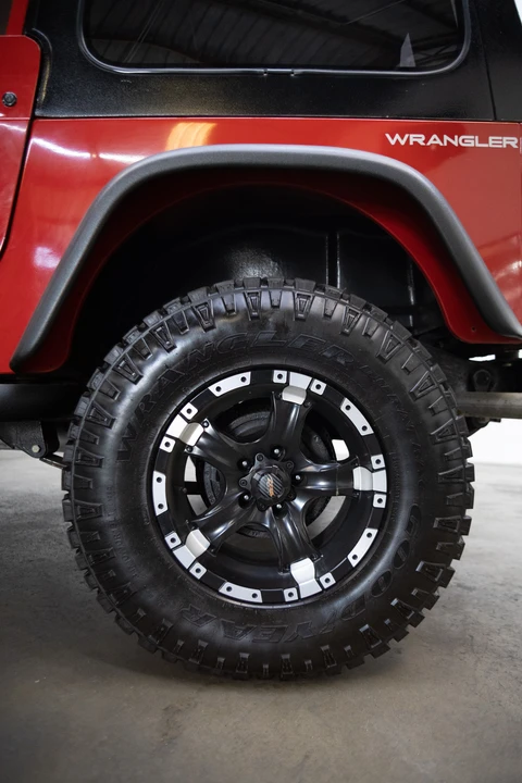 1995 Jeep YJ Wrangler - Image 28 of 31