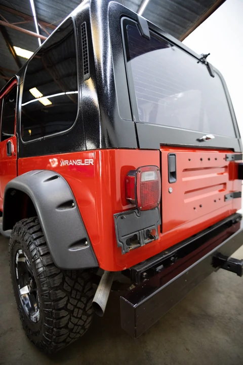 1995 Jeep YJ Wrangler - Image 13 of 31
