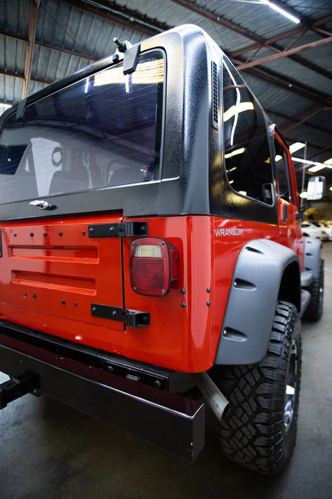 1995 Jeep YJ Wrangler - Image 14 of 31