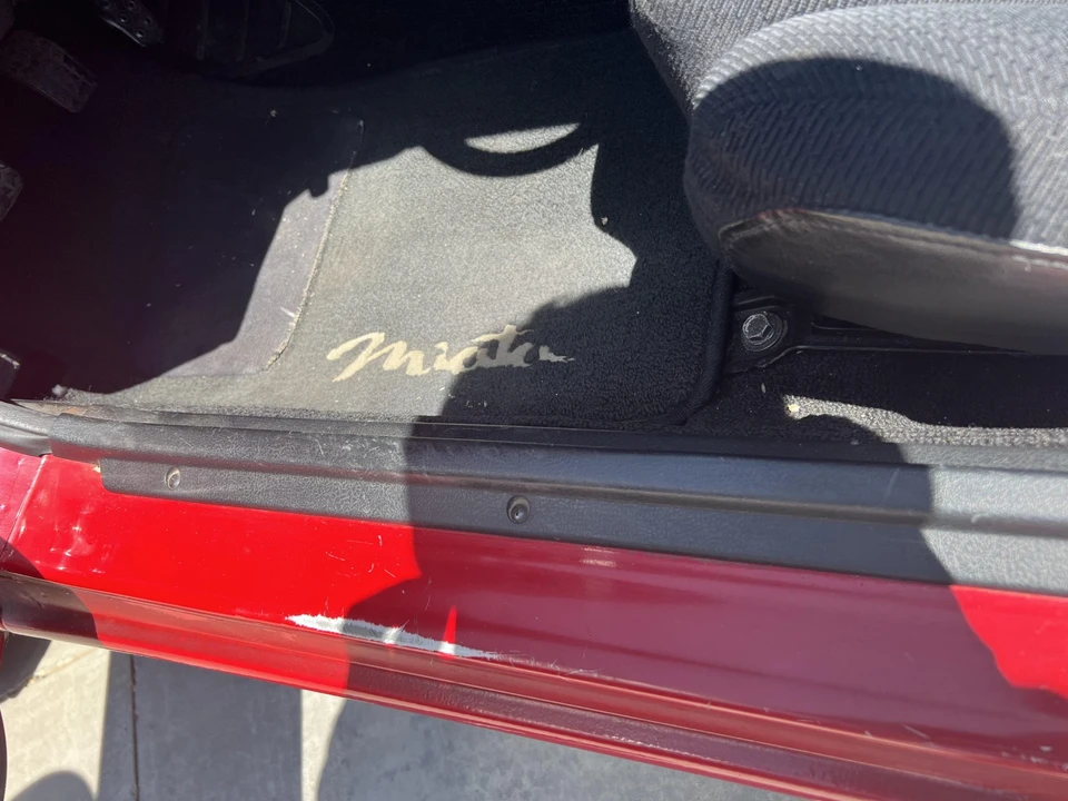 1992 Mazda NA MX-5 Miata - Image 28 of 31
