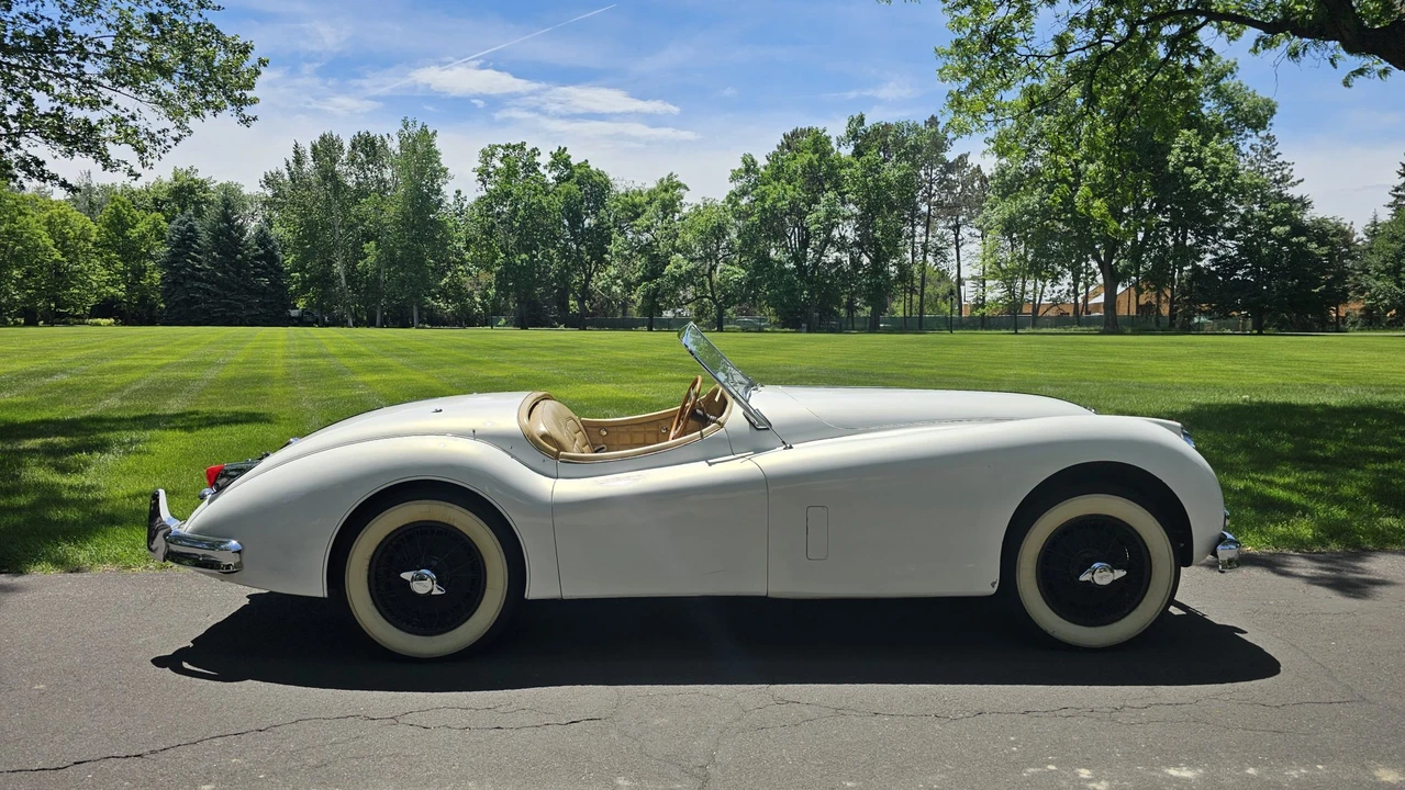 1955 Jaguar XK140 OTS Roadster - Image 20 of 31