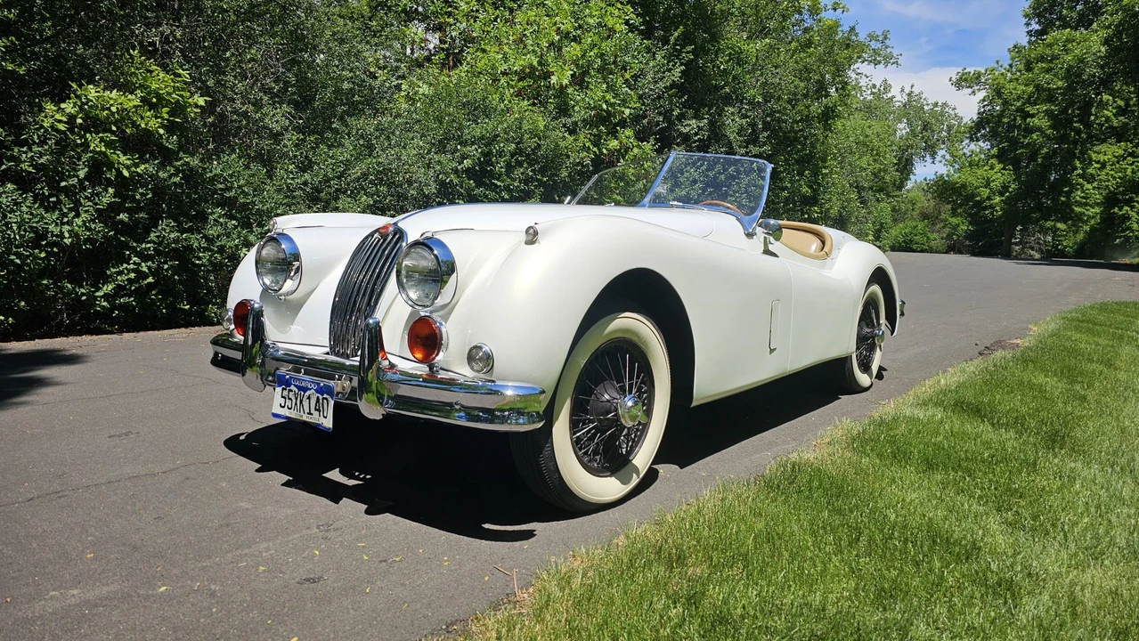 1955 Jaguar XK140 OTS Roadster - Image 3 of 31