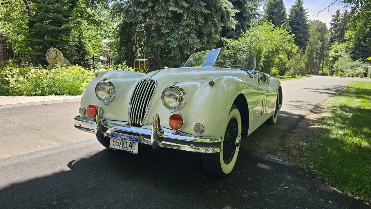 1955 Jaguar XK140 OTS Roadster - Image 11 of 31