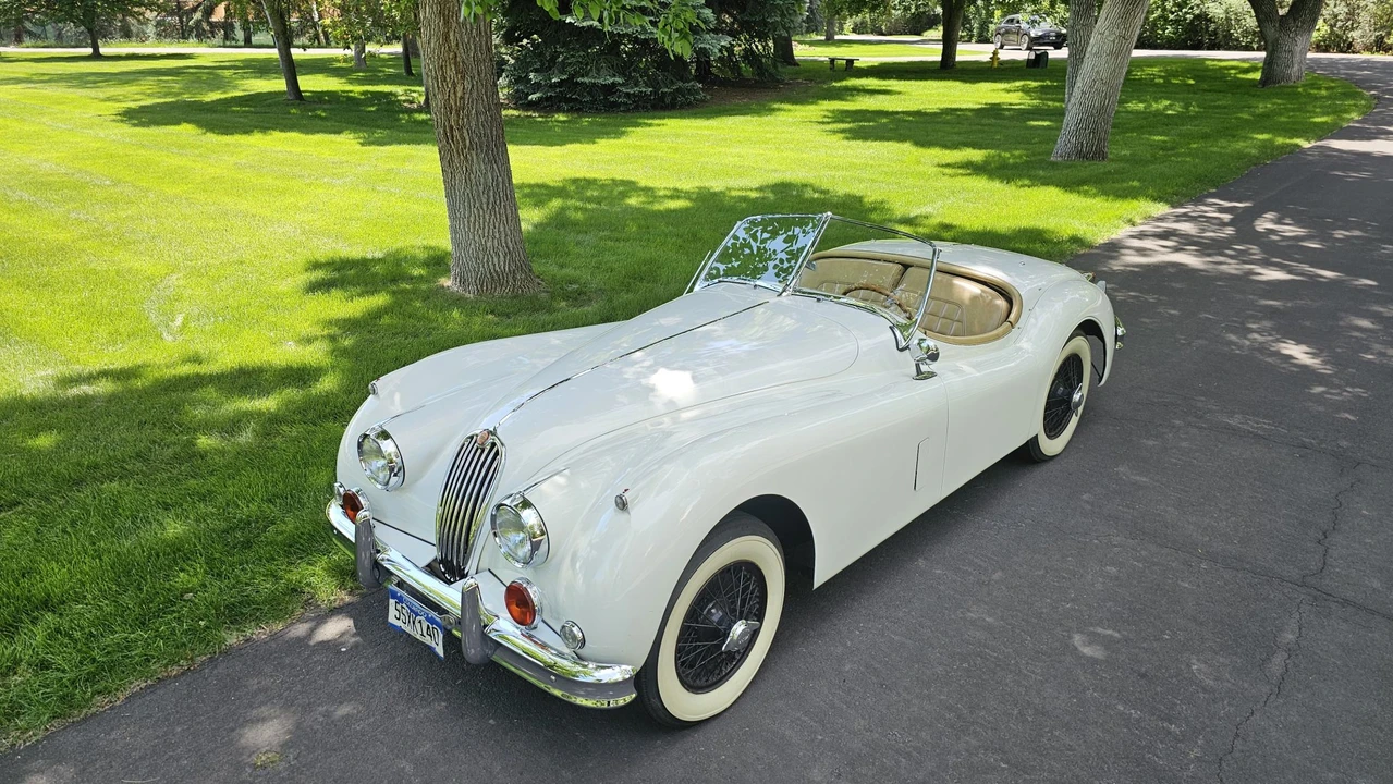 1955 Jaguar XK140 OTS Roadster - Image 7 of 31