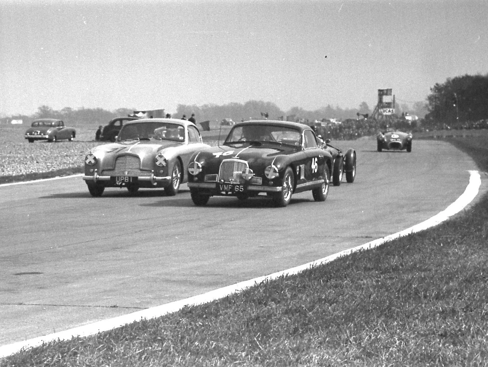 1950 Aston Martin DB1 & DB2 & DB2/4 & DB Mark III - Image 21 of 21