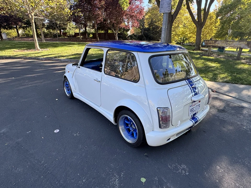 Mini Classic Mini - Image 25 of 31