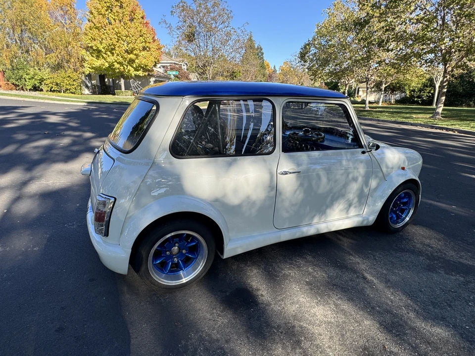 Mini Classic Mini - Image 16 of 31