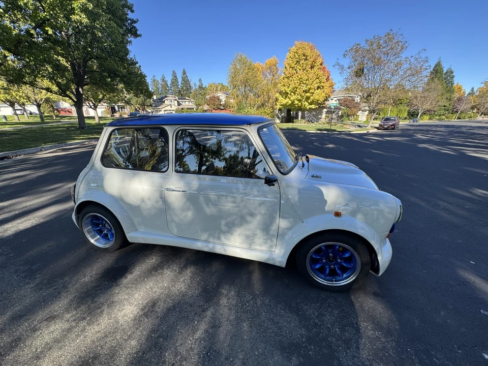 Mini Classic Mini - Image 12 of 31