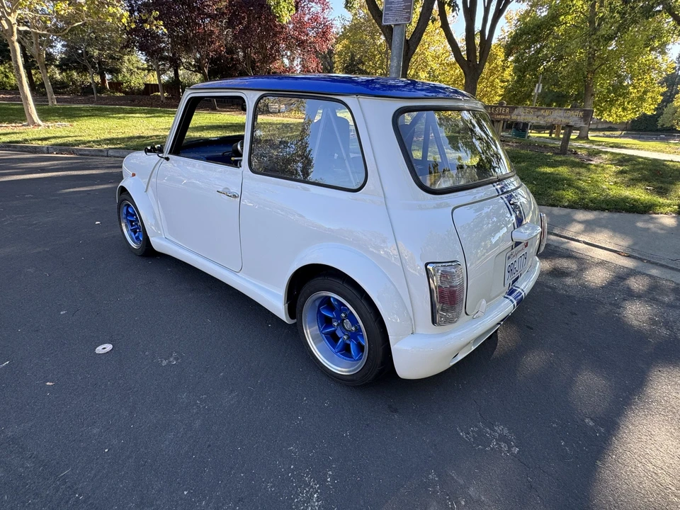 Mini Classic Mini - Image 27 of 31