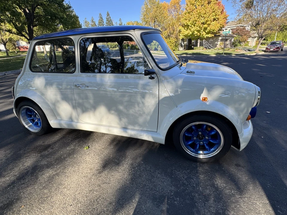 Mini Classic Mini - Image 13 of 31