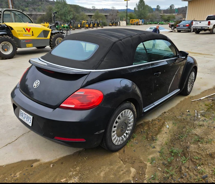 2014 Volkswagen A5 Beetle - Image 3 of 5