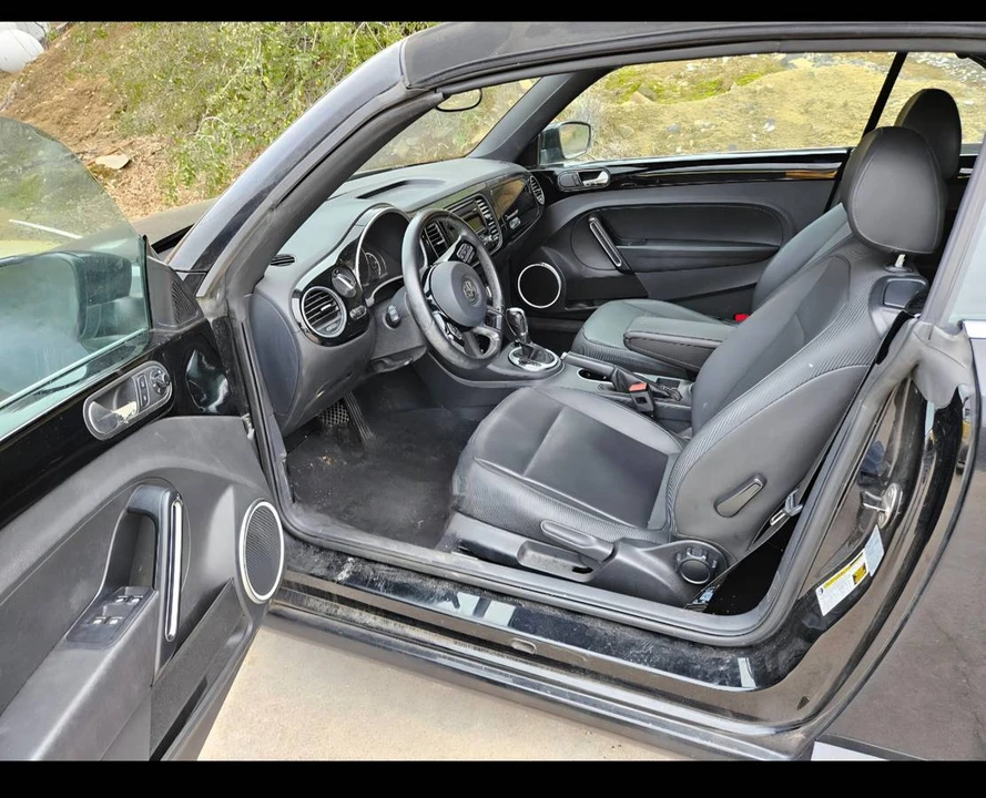2014 Volkswagen A5 Beetle - Image 4 of 5